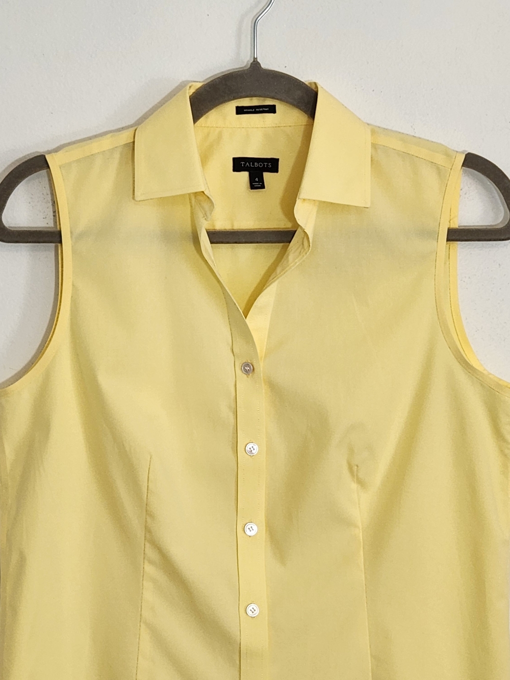 Talbots Pale Yellow Sleeveless Button Up Top Size 4 - Picture 2 of 7